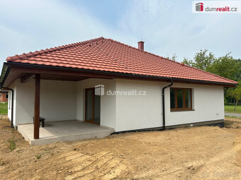 Prodej novostavby rodinného domu ve fázi hrubé stavby v obci - 4