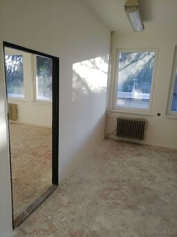 Pronájem kanceláře Jana Čarka, České Budějovice - 4