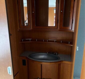 Karavan - 4