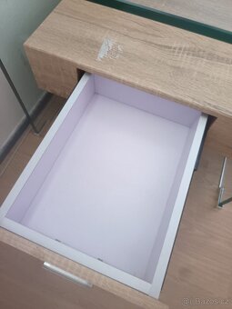 Designový noční stolek/skříňka se skleněnými bočnicemi - 4