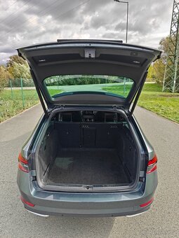 Škoda Superb 2.0 TDi 140kw Sportline DPH - 4