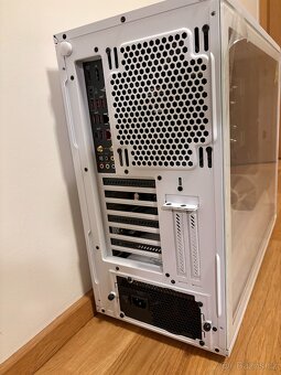 Herní / Pracovní PC - Ryzen 9 3900X, 64GB RAM,RX 6800XT 16GB - 4