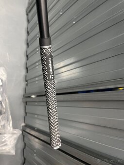 Predám novy driver Taylor Made Qi35 - 4