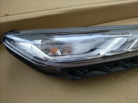 Přední světlomet Hyundai Kona denní svícení mlhovka pravá - 4