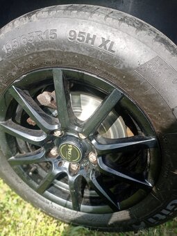 Renault MEGANE III 1,6 - 4