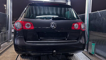 Vůz na náhradní díly VW Passat B6 kombi 2009 BLS JCX LC8Z - 4