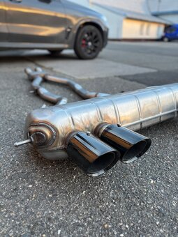 BMW M3 Touring vyfukovy system - 4