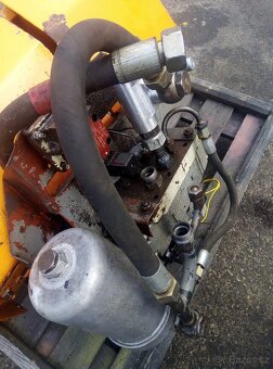 Rameno sekačka Stpc 133 - 4