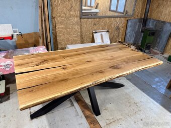 Masivny dubovy stul - 4