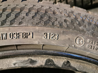 245/45 R19 - zimné pneu Continental (4 ks) DOT 23 - 7 mm - 4