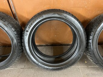 Prodám gumy 195/45/16 Michelin - 4
