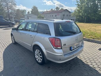 Opel Astra H 1,6Twinport 77kw poloautomat - 4