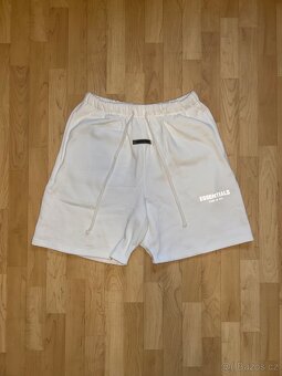 Essentials kraťasy - 4