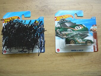 AUTÍČKA HOT WHEELS - 4