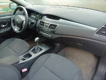 Renault Laguna 1.5dCi - 4