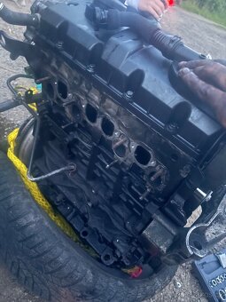 Motor 1.9tdi 96kw ASZ - 4