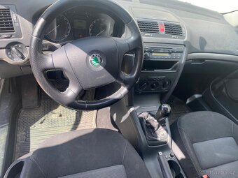 Škoda Octavia 2 NÁHRADNÍ DÍLY - 4