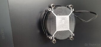 AMD Ryzen 5 2600 - 4