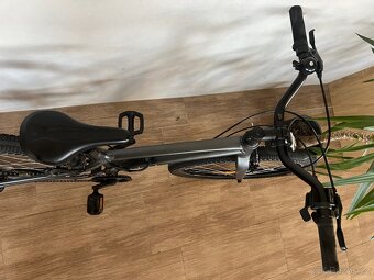 Perfektní lehké kolo Specialized Jett, velikost 24 - 4