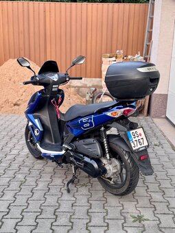 Kymco Super 8 125 NÍZKÝ NÁJEZD - 4
