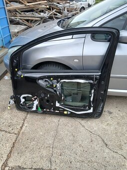 Peugeot 107 Citroen C1 prave predni dvere kompletni - 4