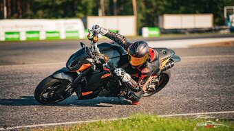 KTM Superduke 990 - 4