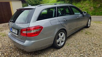Mercedes-Benz E350 4matic Combi - 4