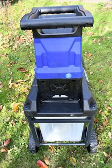Zahradní drtič větví LUX Tools E-H 2800 - 4