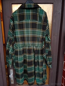 Dámské kárované šaty - 4