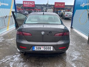 Alfa Romeo 159 - 4