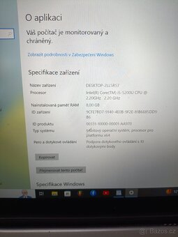 Prodám notebook Toshiba - 4