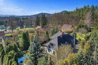 Rodinný dům s apartmánem, bazénem a naprostým soukromím – Ja - 4