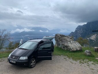 Volkswagen Sharan 2.0 TDI s obytnou vestavbou - 4