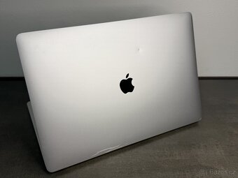MacBook Pro 16'' 2019 / i9 / 16GB / 1TB SSD / Silver - DPH - 4