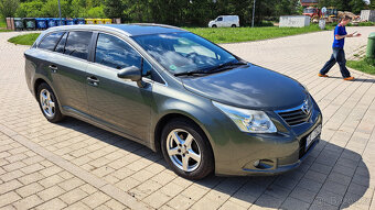 Toyota Avensis Kombi 1.8 Valvematic Benzin 108kW - 4