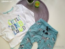 H&M tepláčky + tričko vel.86-92
- 4