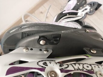 Svítící inline brusle - 4