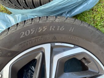 Originální alu kola Hyundai 16 se zimnimi pneu (matador nord - 4