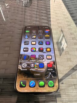 Apple IPhone 16 Pro - 4