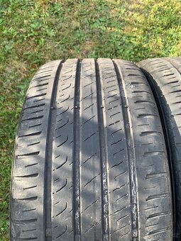 LETNÍ PNEU 225/40 R18 2KS BARUM BRAVURIS 5 - 4