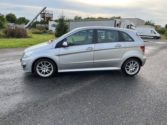Mercedes Benz B 180 CDI 80kw 2010 TOP - 4