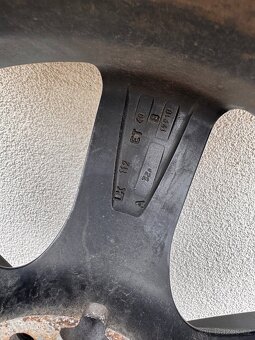 Alu kola R18 5x112 Škoda VW - 4