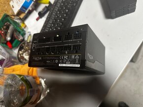 Fractal design 760p ion+ 80+ platinium - 4