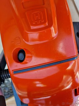 Husqvarna 565 motorova pila zaruka - 4
