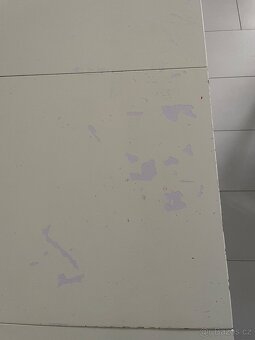 Rozkládací jídelní stůl - 4