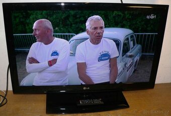 FullHD LED televize 93cm LG, 37 palců, nemá DVBT2 - 4