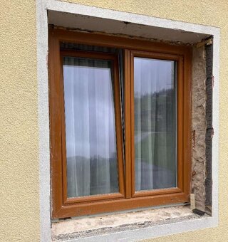 Plastová okna na celý dům 18ks dřevěný dekor - 4