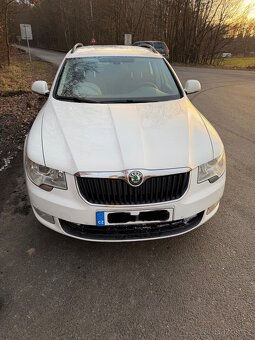 Škoda Superb combi 1.4tsi 92kw - 4