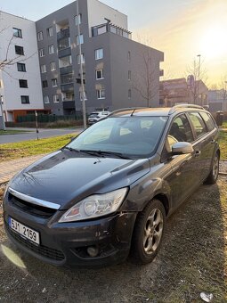 Ford Focus 1.8 TDCi - 4