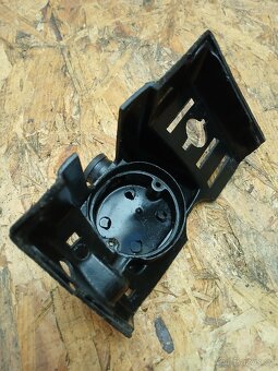 Babetta 207 kryt karburátoru - 4